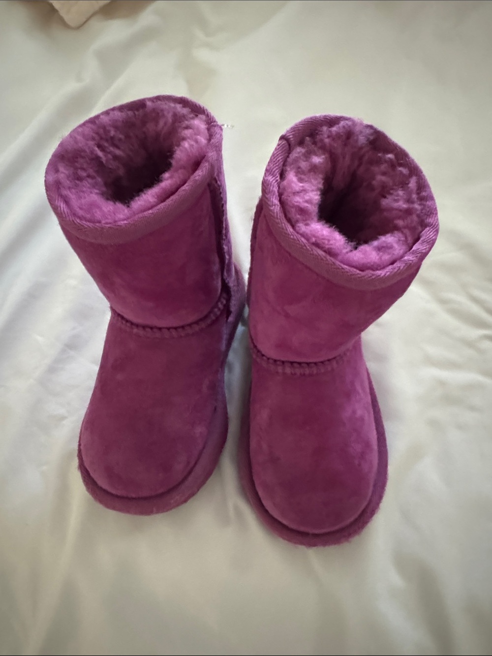 UGG Kids Magenta Shearling-Lined Boots